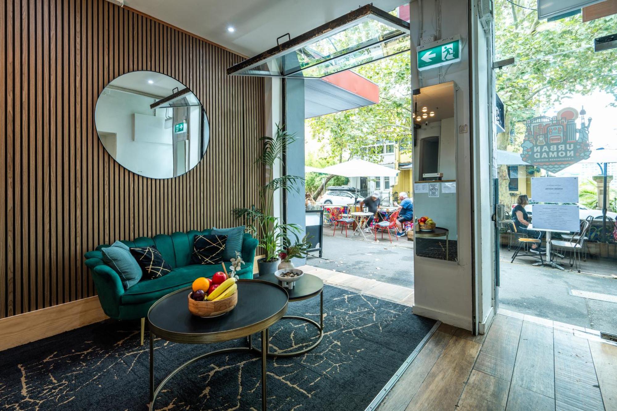Urban Nomad Potts Point - 18 To 39 Only Vandrarhem Sydney Exteriör bild