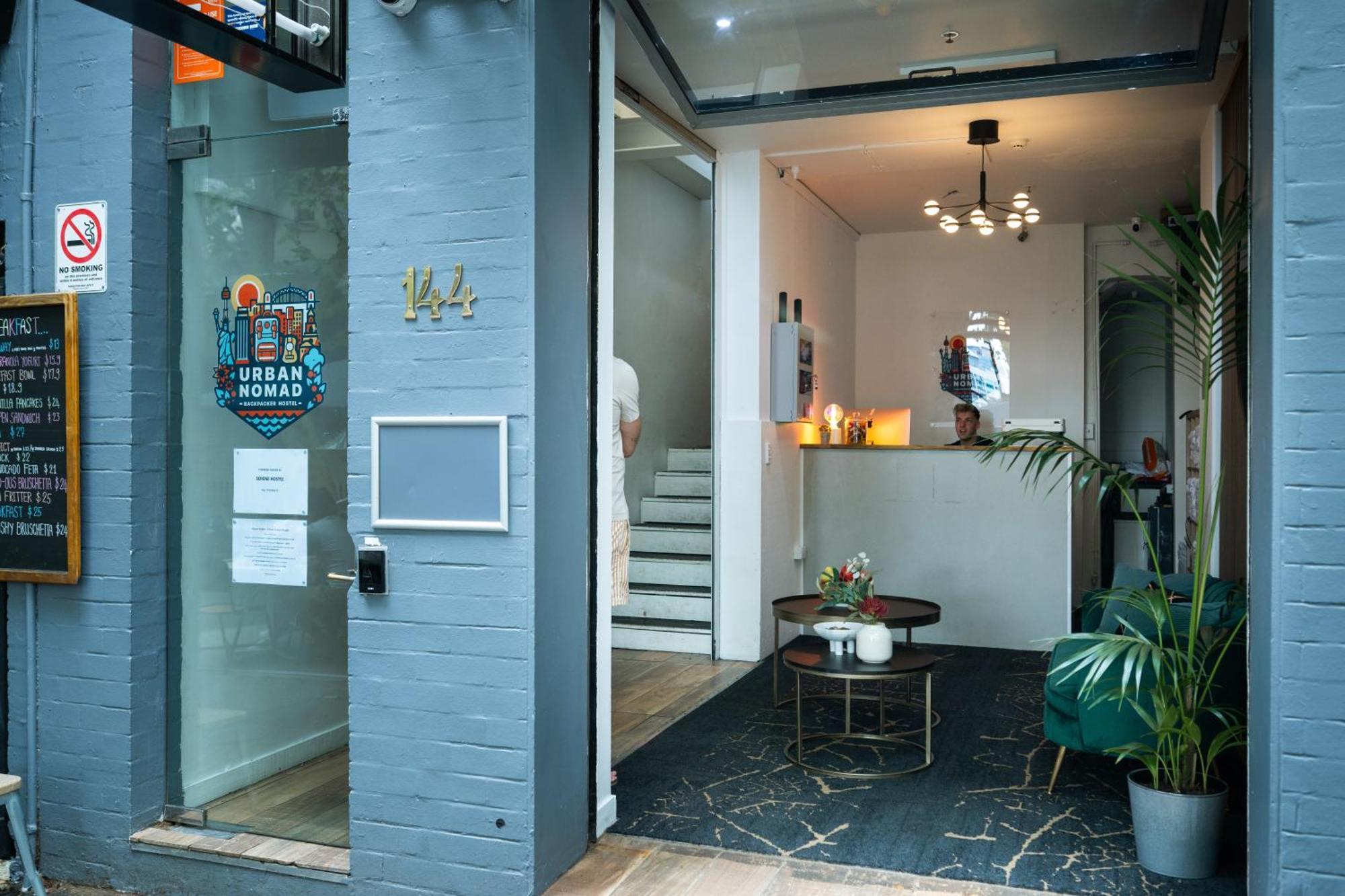 Urban Nomad Potts Point - 18 To 39 Only Vandrarhem Sydney Exteriör bild