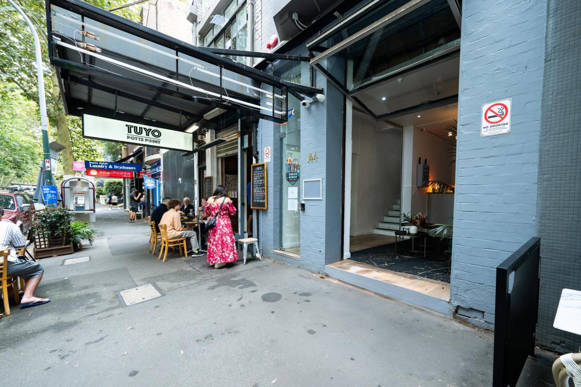 Urban Nomad Potts Point - 18 To 39 Only Vandrarhem Sydney Exteriör bild