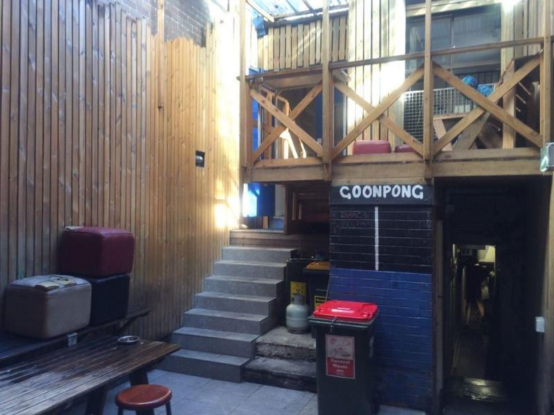 Urban Nomad Potts Point - 18 To 39 Only Vandrarhem Sydney Exteriör bild